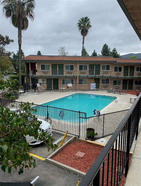 Americas Best Value Inn Thousand Oaks .
